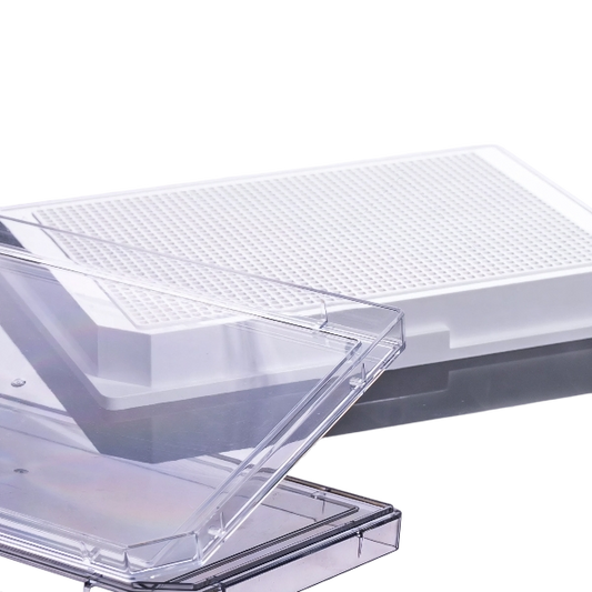 Pipettra 1536-Well White High-Binding Sterile ELISA Plate with Clear Lid